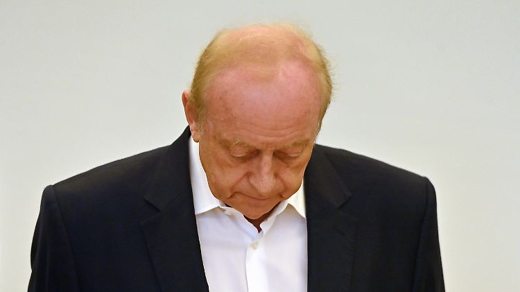 Schuhbeck muss einer Gefängnisstrafe ins Auge sehen.