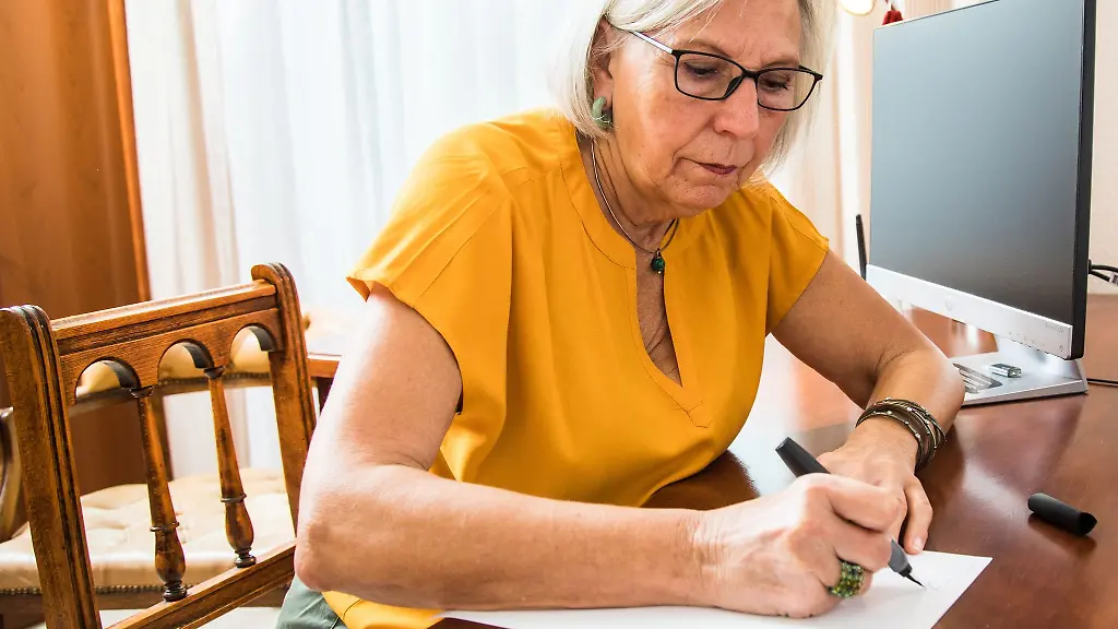 Wer-sein-eigenes-Testament-aufsetzen-moechte-sollte-sich-eines-nehmen-Zeit