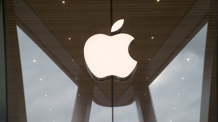 Auch Apple sieht sich durch den starken Dollar belastet.
