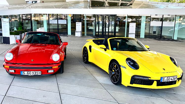 Der Porsche 911 Turbo wurde unter der internen Nummer 930 entwickelt (l.). Der Porsche 992 ist die achte Generation des Porsche 911. Seine Weltpremiere hatte das Modell 2018.