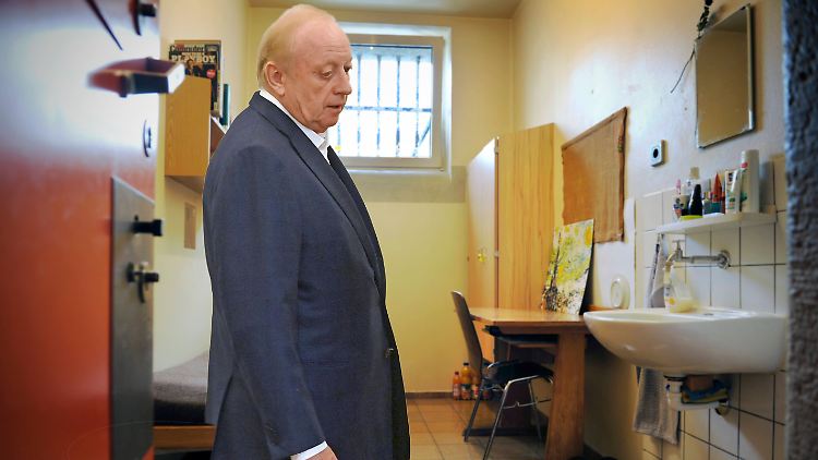 Der Gefängnisaufenthalt wird definitiv kein Zuckerschlecken für Alfons Schuhbeck.