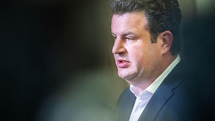 Auch aus den Jobcentern bekommt Arbeitsminister Hubertus Heil Gegenwind.