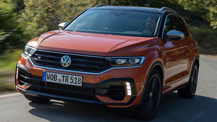 Der T-Roc hat bei VW nach Zulassungszahlen Tiguan und sogar Golf verdrängt.