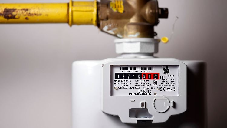 Angesichts der sprunghaft gestiegenen Energiepreise im Zuge des russischen Angriffs auf die Ukraine sei die Versorgung für den Mittelstand sonst in Gefahr.