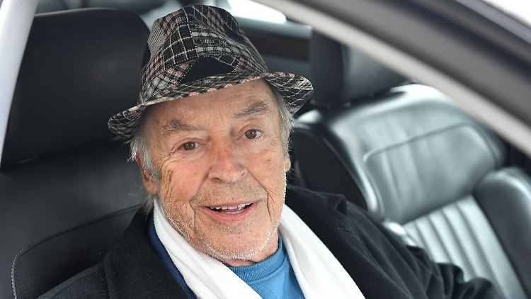 Bilder, auf denen er nicht lacht, gibt es kaum. Doch es soll ihm nicht gut gehen: Tony Marshall.