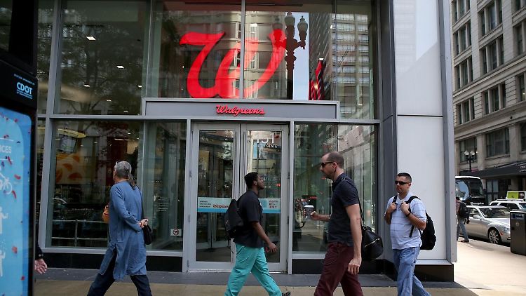 Allein die US-Apothekenkette Walgreens soll der Vereinbarung nach fünf Milliarden Dollar zahlen.