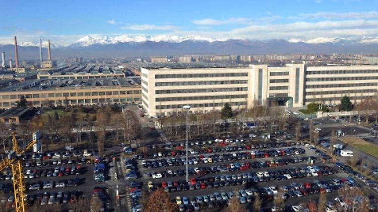 Hoch industrialisiertes Norditalien: Blick über den Fiat-Stammsitz Mirafiori bei Turin.