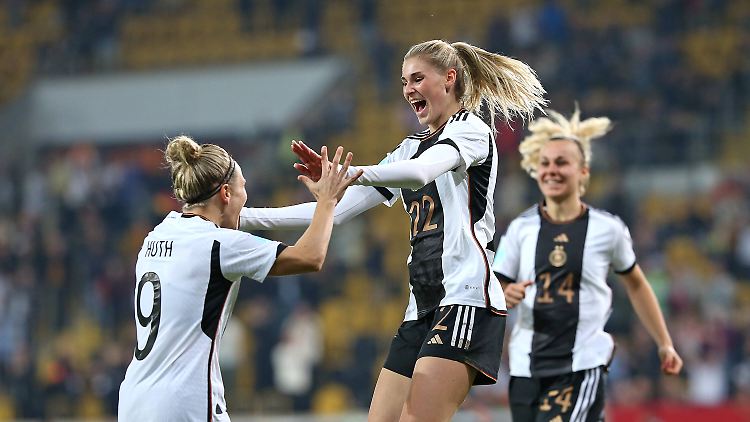 Das DFB-Team soll es mehr mit ebenbürtigen Gegnerinnen zu tun bekommen.