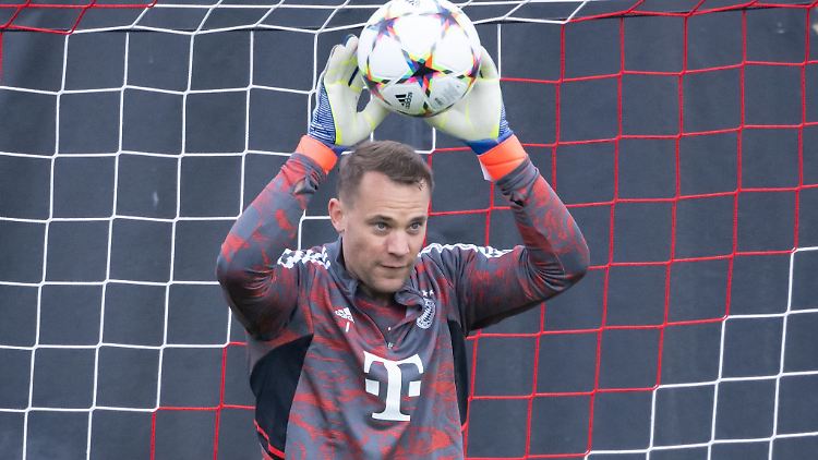 Steht beim FC Bayern vor seinem Comeback im Bundesligaspiel bei Hertha BSC: Torhüter Manuel Neuer.