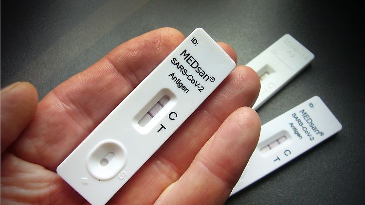 Anhaltende Corona-Infektionen sind sehr selten und treten bei Menschen mit geschwächtem Immunsystem auf.