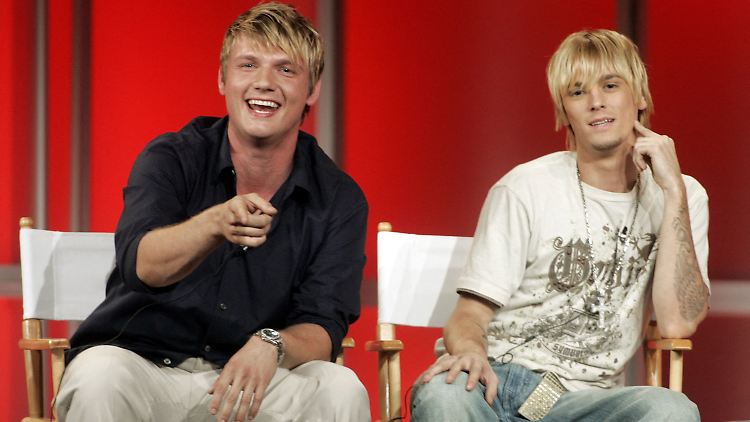 Nick (l.) und Aaron Carter zu glücklicheren Zeiten im Jahr 2006. Zuletzt hatten die Brüder keinen Kontakt.