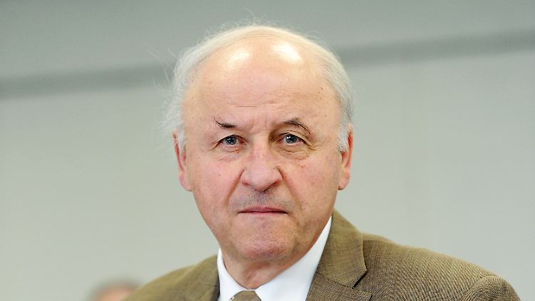 Michael Buback 2012 als Nebenkläger im Prozess gegen die frühere RAF-Terroristin Verena Becker. 