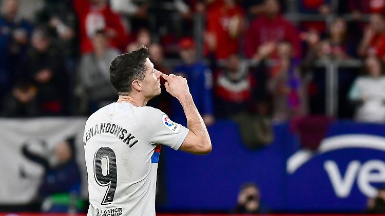 Robert Lewandowski hat kein Verständnis für seinen Platzverweis.