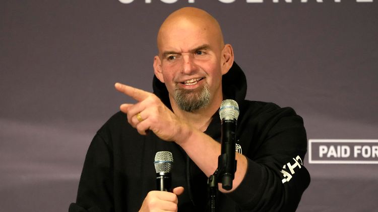 Behält im engen Rennen um den Senatsposten für Pennsylvania am Ende die Oberhand: Demokrat John Fetterman. 