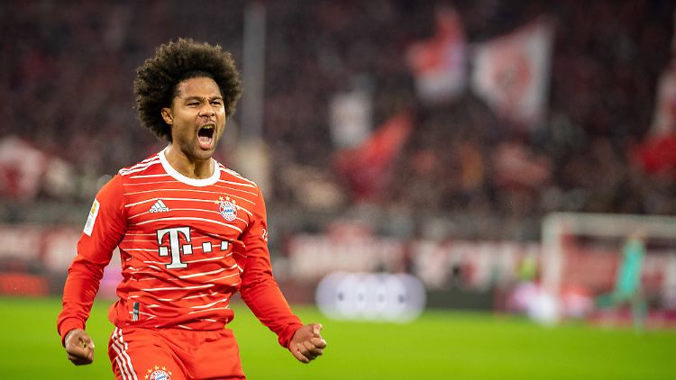 Serge Gnabry meldet sich mit einem Dreierpack bereit für die WM.