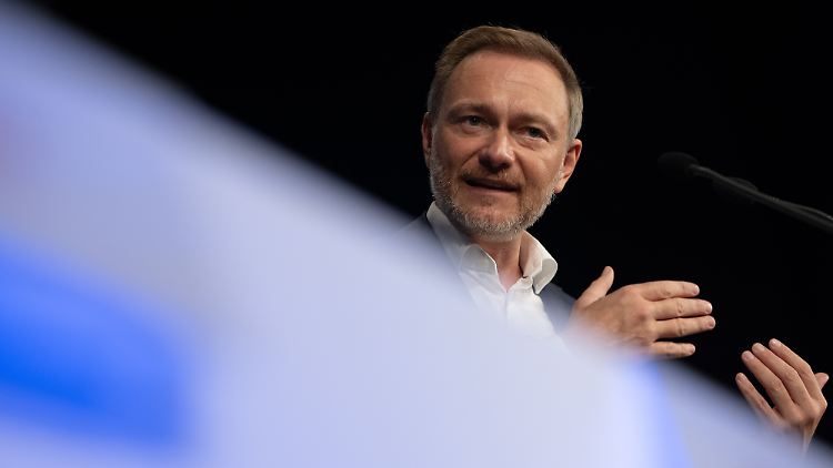 "Die Bundesregierung will keine Steuern erhöhen": Finanzminister Lindner schlägt den Rat der Wirtschaftsweisen aus. 