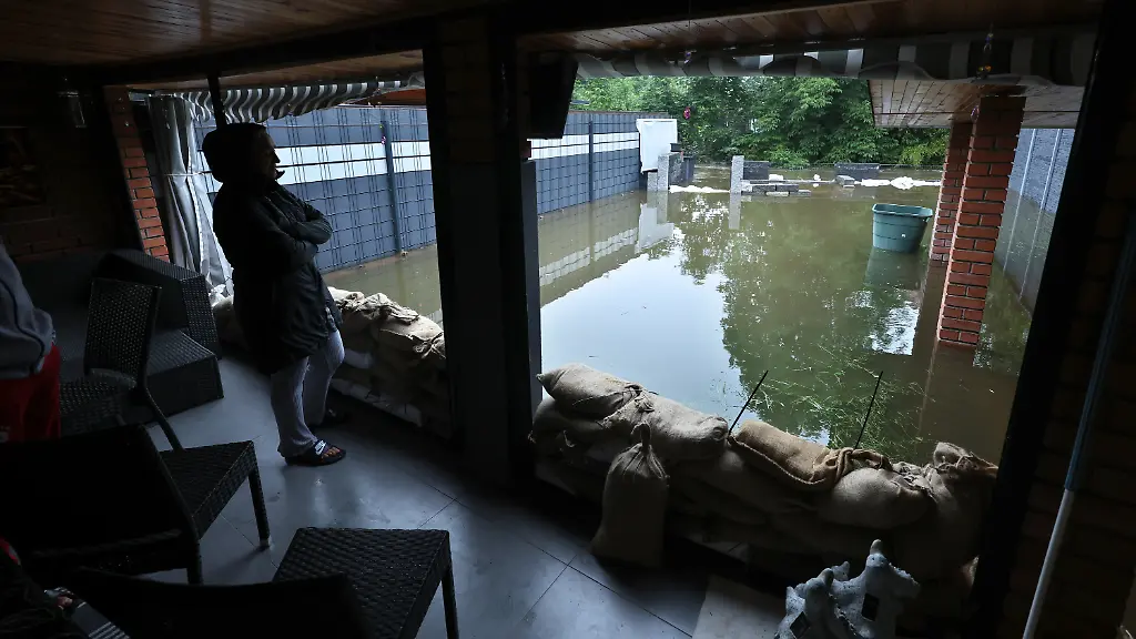 d08df781843e6dd7686c20974dd515d9