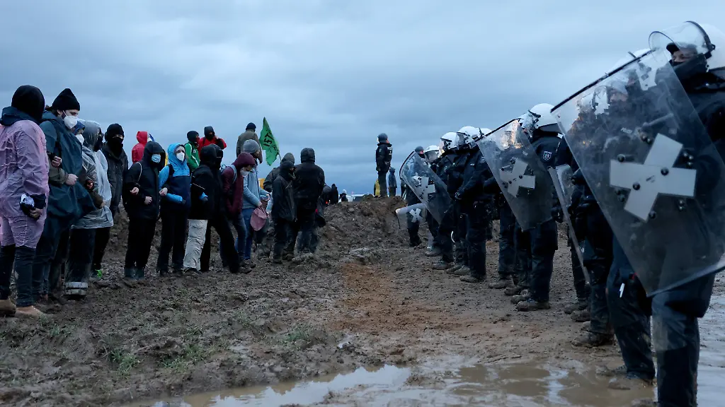 db715d311b03921c8d338c414d7d4e8f