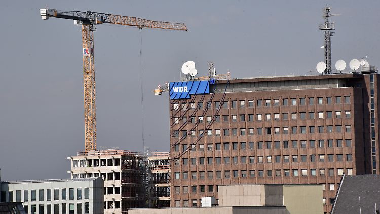 Die veranschlagten gesamten Bau- und Planungskosten für den Umbau des Filmhauses haben sich auf 240 Millionen Euro erhöht. (Archivbild)