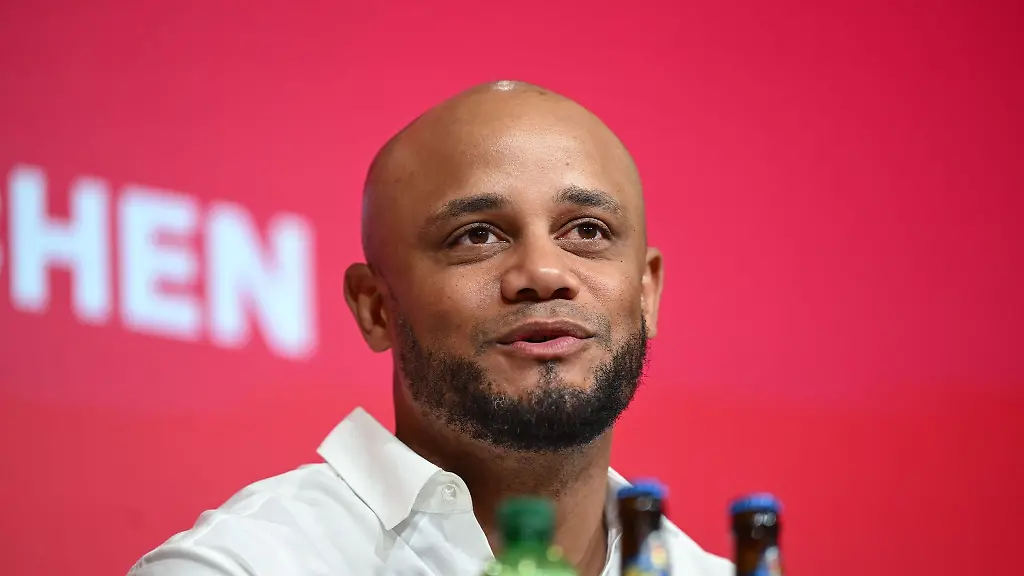 Vincent-Kompany-wird-als-neuer-Trainer-vorgestellt
