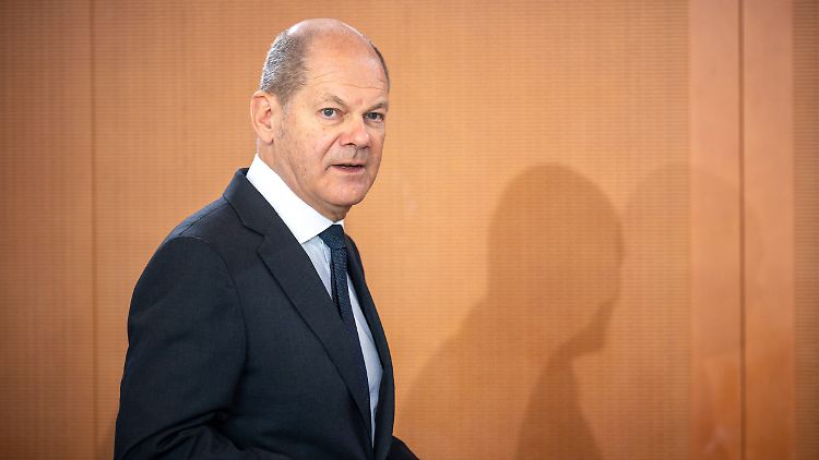 "Wir stehen an der Seite des iranischen Volkes", betonte Scholz.