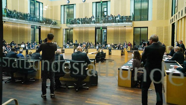 Der Bundesrat soll sich Anfang Dezember mit den Preisbremsen beschäftigen.