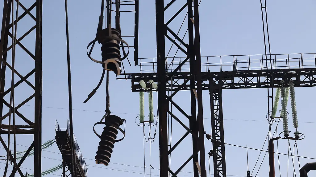 Deutschland-und-mehrere-andere-EU-Staaten-haben-nach-der-Zerstoerung-von-Energieinfrastruktur-der-Ukraine-durch-russische-Raketen-und-Drohnen-zusaetzliche-Stromgeneratoren-angeboten