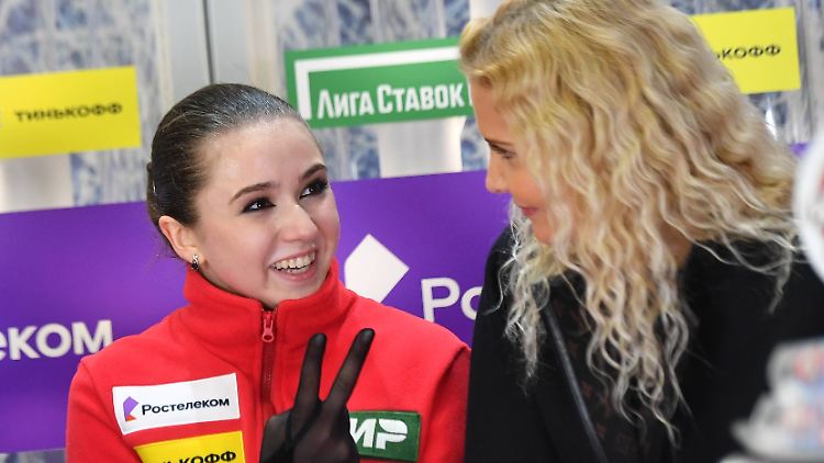 Walijewa und ihre Trainerin Eteri Tutberidze lösten einen der größten sportlichen Skandale des Jahres 2022 aus. 