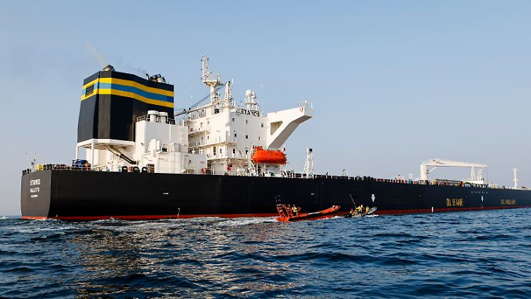 Russischer Öltanker in der Ostsee - über die Türkei könnte Öl aus Russland in die EU gelangen.