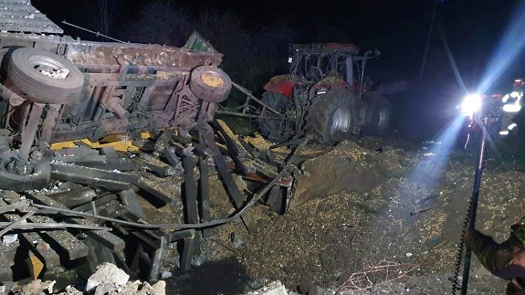 Die Rakete war nach polnischen Angaben im Dorf Przewodow eingeschlagen, das sechs Kilometer von der Grenze zur Ukraine entfernt liegt.