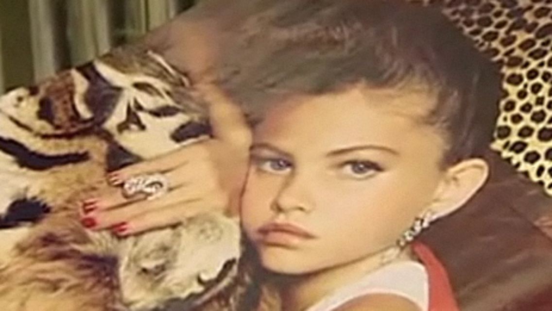 Vogue_Kindermode.jpg