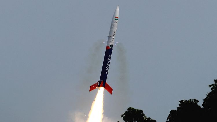 Die Vikram-S-Rakete ist 545 Kilogramm schwer und sechs Meter lang.
