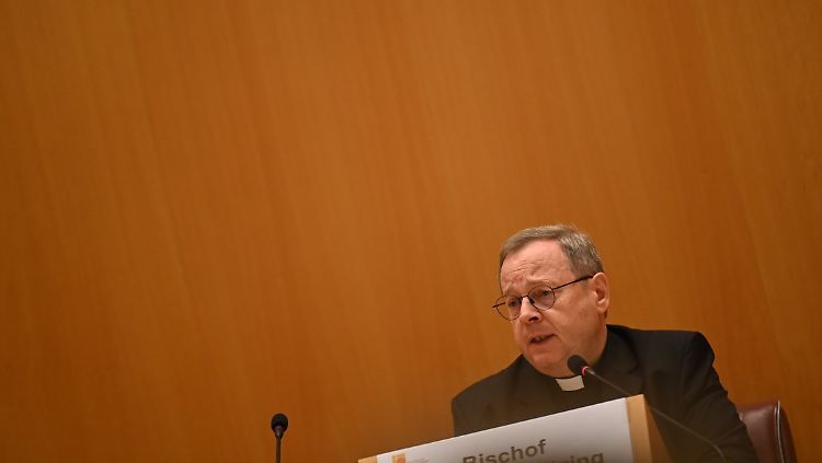 Bischof Bätzing müht sich um eine Reform in der Kirche, um verlorenes Vertrauen zurückzugewinnen.
