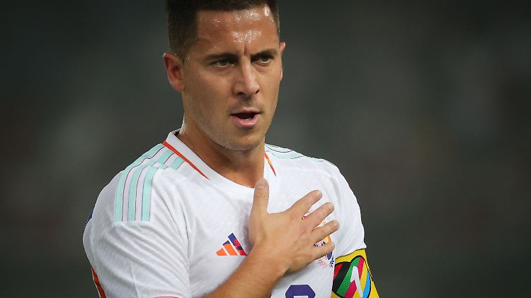Eden Hazard im von der FIFA beanstandeten Trikot.