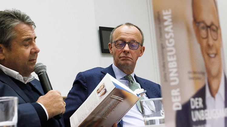 "Es liest sich gut weg", lobt der einstige SPD-Chef Sigmar Gabriel das neue Buch über CDU-Chef Friedrich Merz.