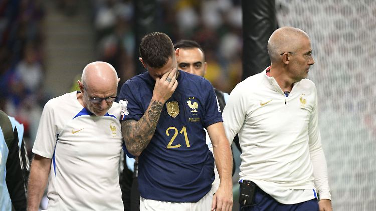 Lucas Hernandez droht nach seiner Verletzung bei der WM eine lange Pause.