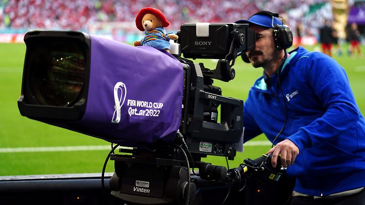 Die Bilder der WM gehen um die Welt, in Deutschland aber werden sie vergleichsweise wenig nachgefragt.
