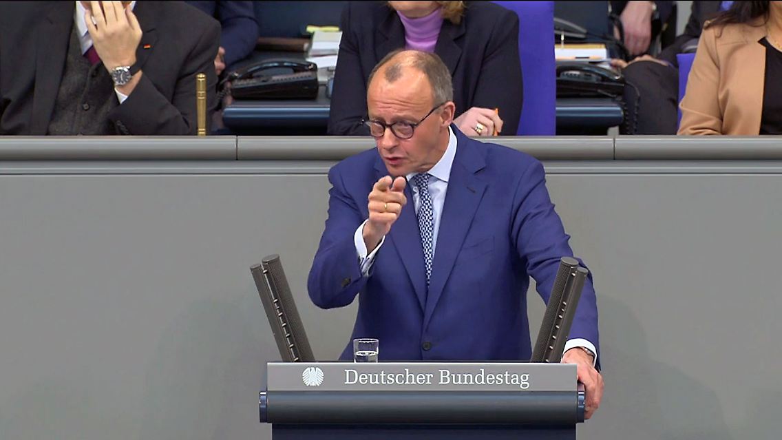 Merz2311.jpg