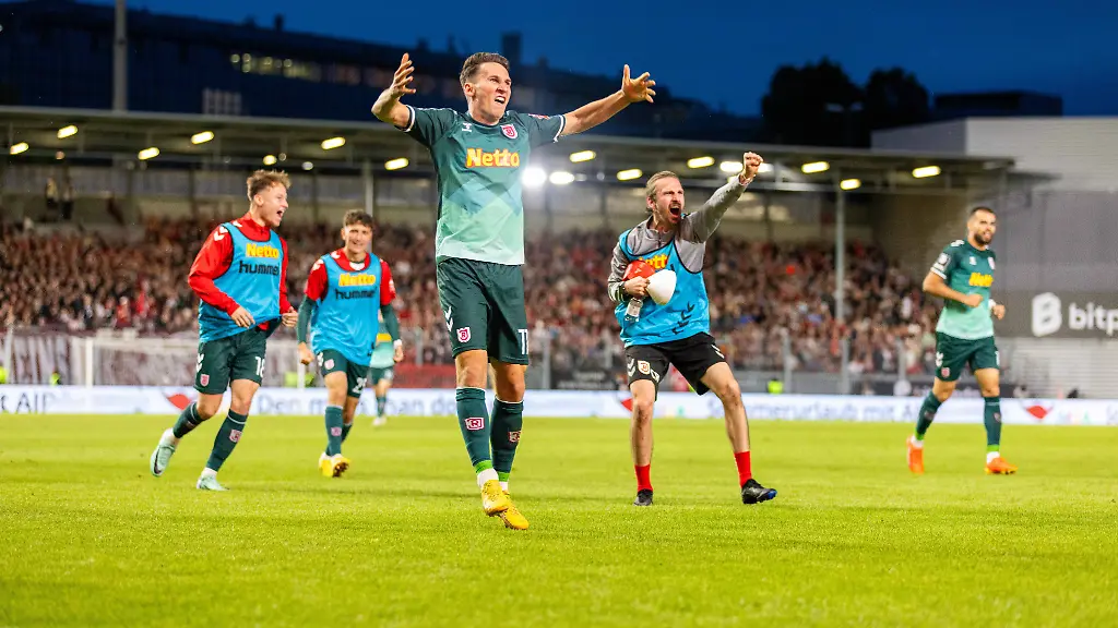 1e67f6686fb2fc984dd4ef52eda0f2e1