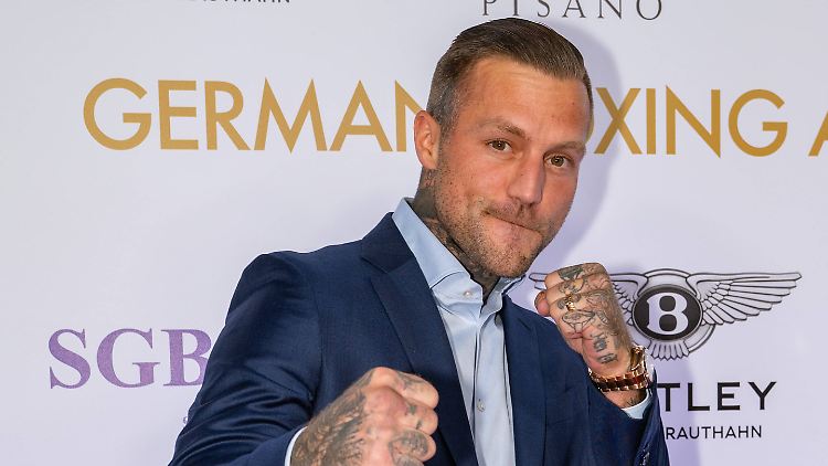 Maximilian Diehn alias Kontra K inszeniert sich gern als harten Kerl und Kampfsportler.