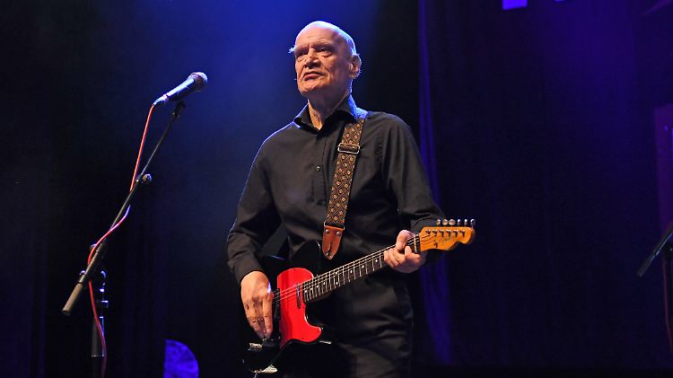 Noch kurz vor seinem Tod stand Wilko Johnson auf der Bühne - Mitte Oktober in London.