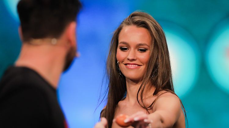 Jobbte bei Edeka an Kasse 3 und war von vielen Mitschülern umschwärmt: Laura Müller.
