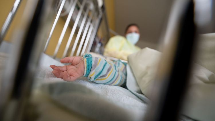 Vielerorts sind die Kinderintensivstationen schon am Limit.