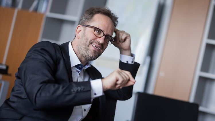 Behördenchef Müller spricht von fragwürdigen Geräten.