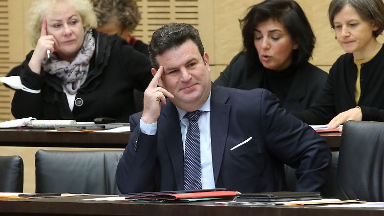 Kann zufrieden sein: Bundesarbeitsminister Hubertus Heil im Bundesrat, wo nun der Weg fürs Bürgergeld freigemacht wurde.