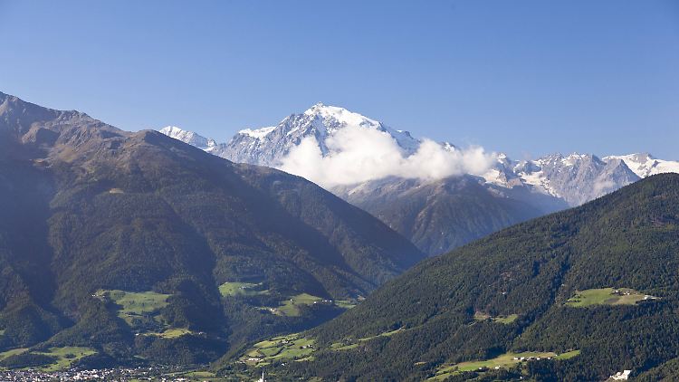 Einsam im Sommer, einsam im Winter: Die Ortlerkette vom Matscher Tal aus gesehen. 