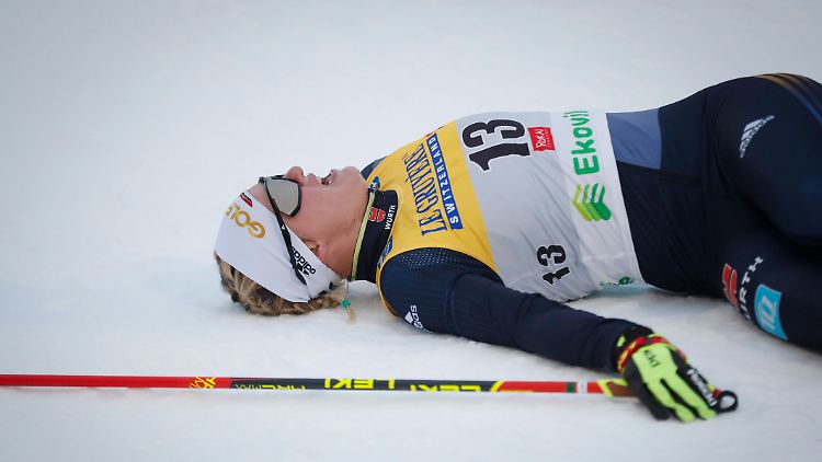 Völlig erschöpft im Ziel: Victoria Carl.