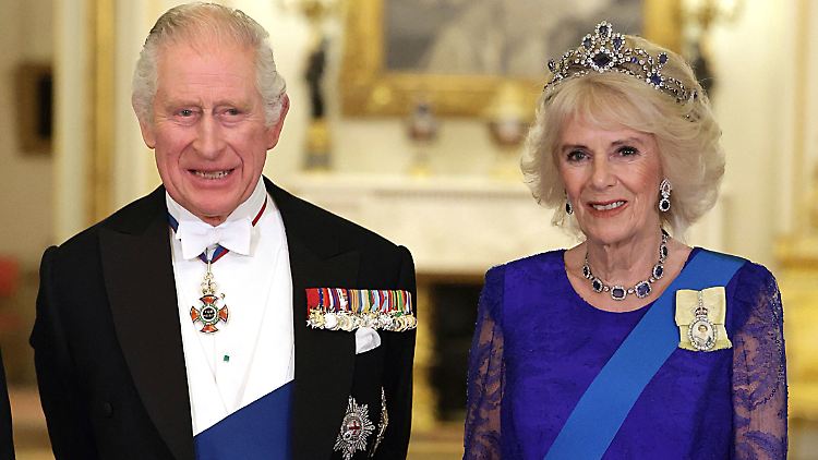 Im Mai steht ihre Krönung an: Charles und Camilla.