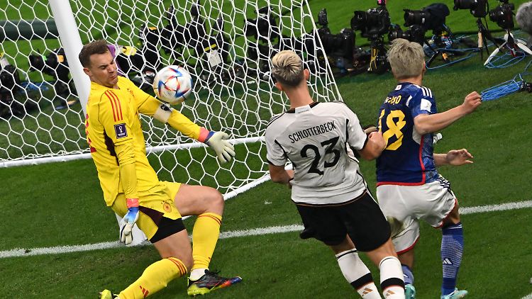 War der haltbar? Manuel Neuer kämpft gegen leise Zweifel an.