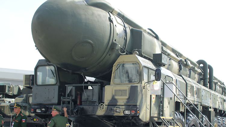 Auf die Interkontinentalrakete vom Typ Topol können auch Atomsprengköpfe montiert werden.